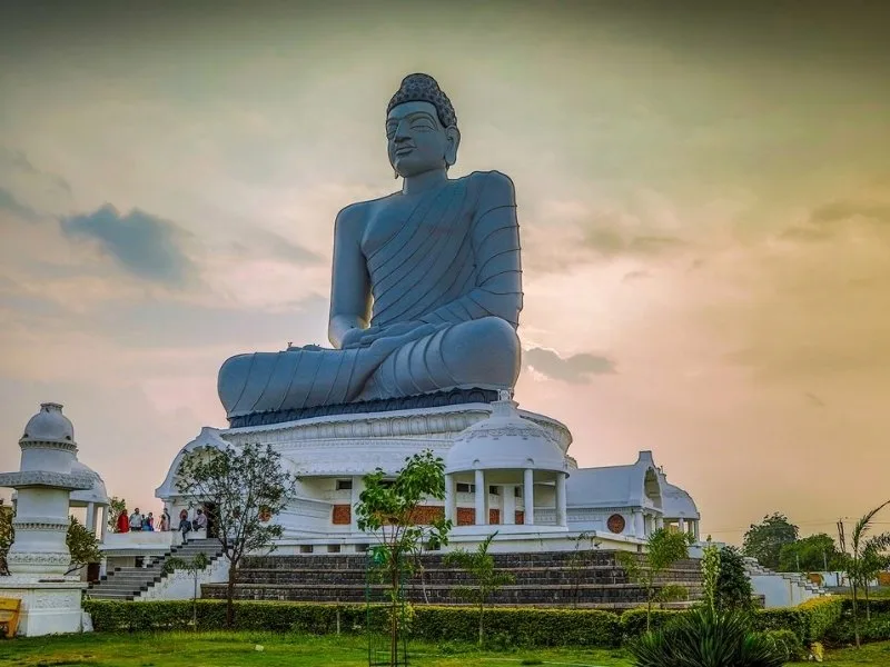 Construction projects in Amaravati relaunched by PM Modi