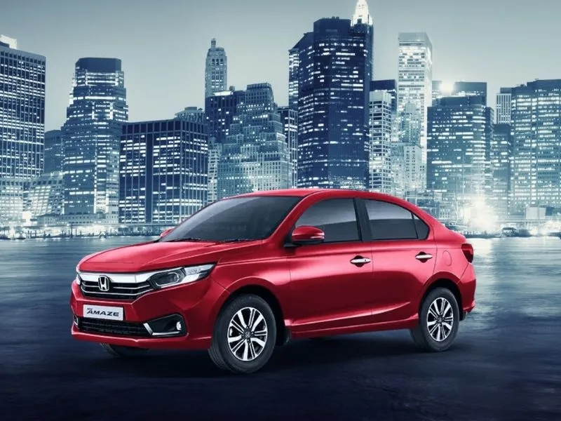 Honda Amaze 2nd Gen spacious interior with touchscreen infotainment