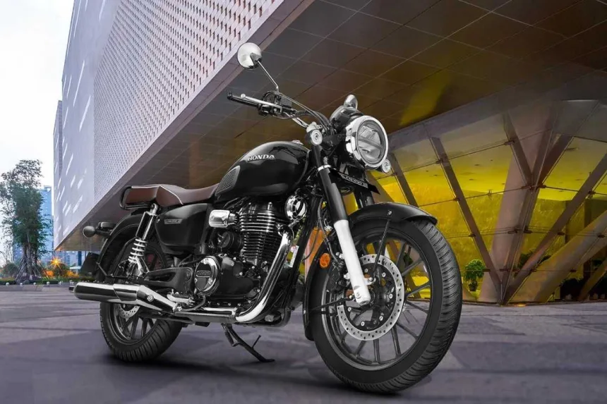 Honda CB350 Cruiser retro bike with classic design