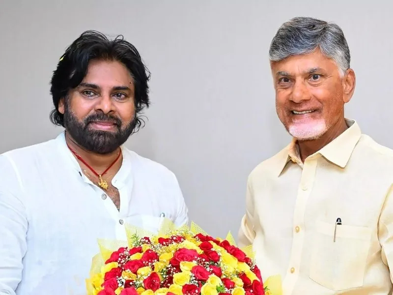TDP leaders celebrate Chandrababu Naidu’s 75th birthday in Mangalagiri