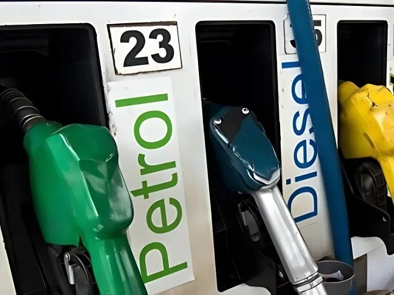 Customers filling fuel at a Hyderabad petrol station amid stable prices in Telugu states, 2025