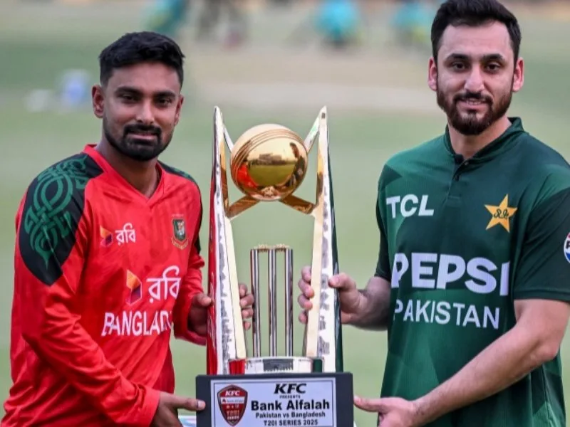 Pakistan vs Bangladesh 2nd T20I 2025 match at Gaddafi Stadium, Lahore, featuring Salman Agha and Litton Das.