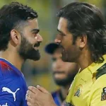 Kohli and Dhoni in a conversation during a Cricket presentation