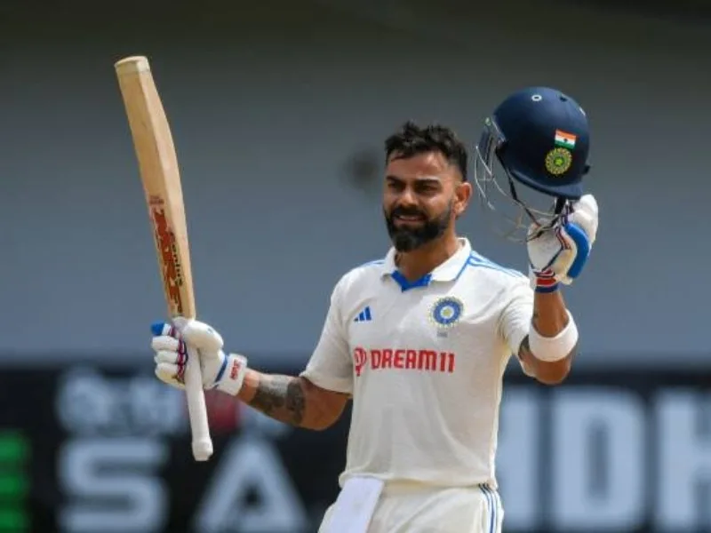 Virat Kohli batting in a Test match for India