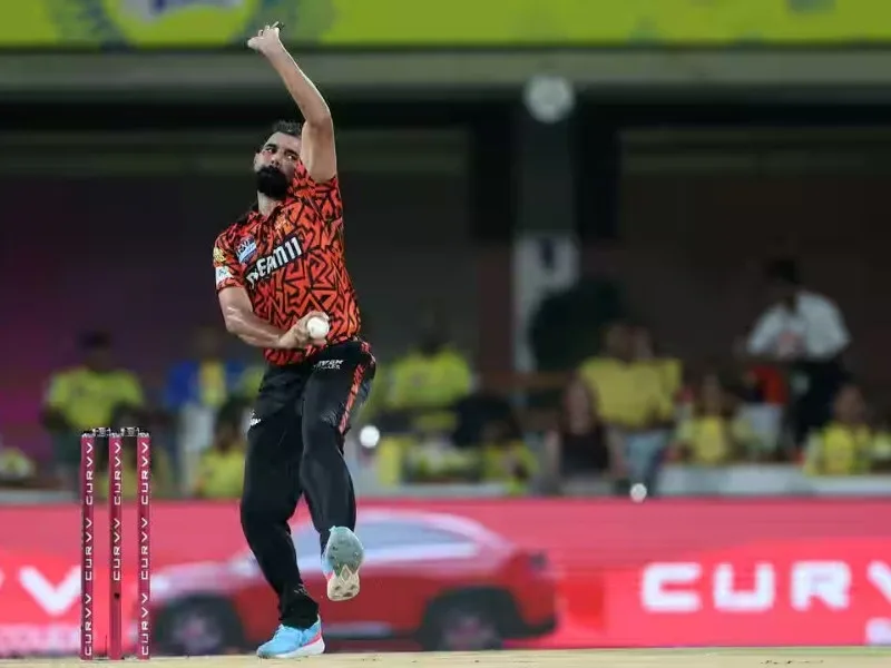 Mohammed Shami bowling for Sunrisers Hyderabad in IPL 2025
