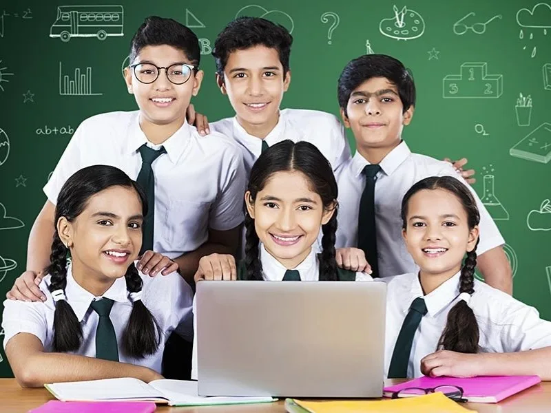 Vidyadhan Scholarship 2025 application form on a mobile device