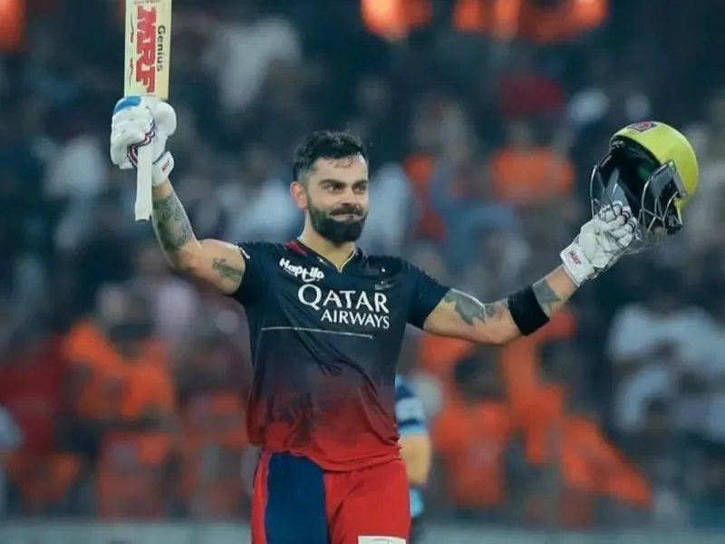 Virat Kohli batting for RCB at M Chinnaswamy Stadium in IPL 2025 match against CSK.