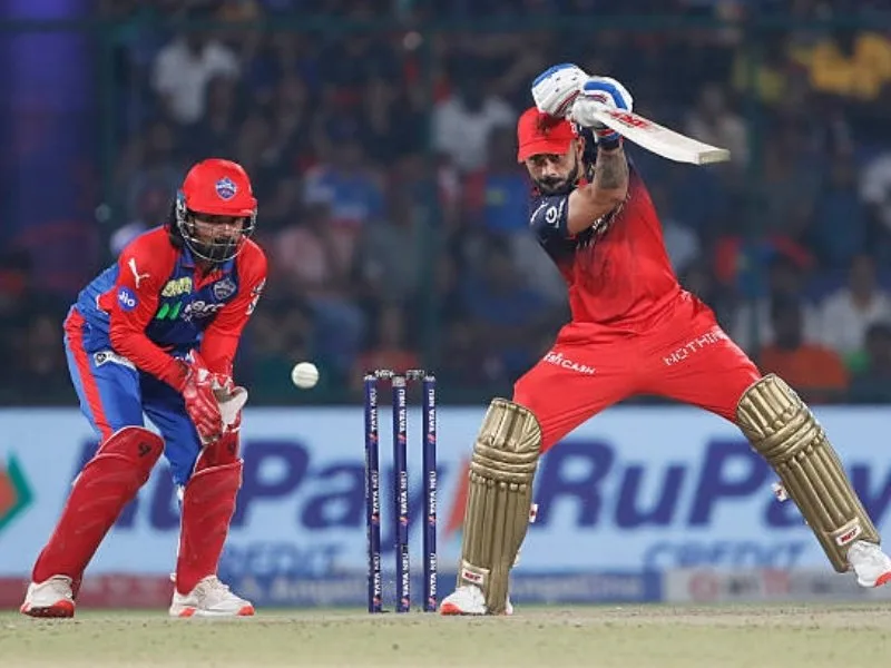 Virat Kohli in action for RCB in IPL 2025, a top Dream11 captaincy pick for Match 58 vs KKR.