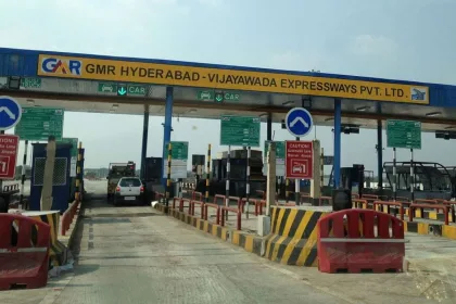 FASTag scanner at a toll plaza on Hyderabad-Vijayawada highway in Andhra Pradesh in 2025