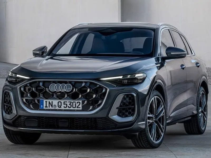 Audi Q5 2026 interior with 14.5-inch touchscreen