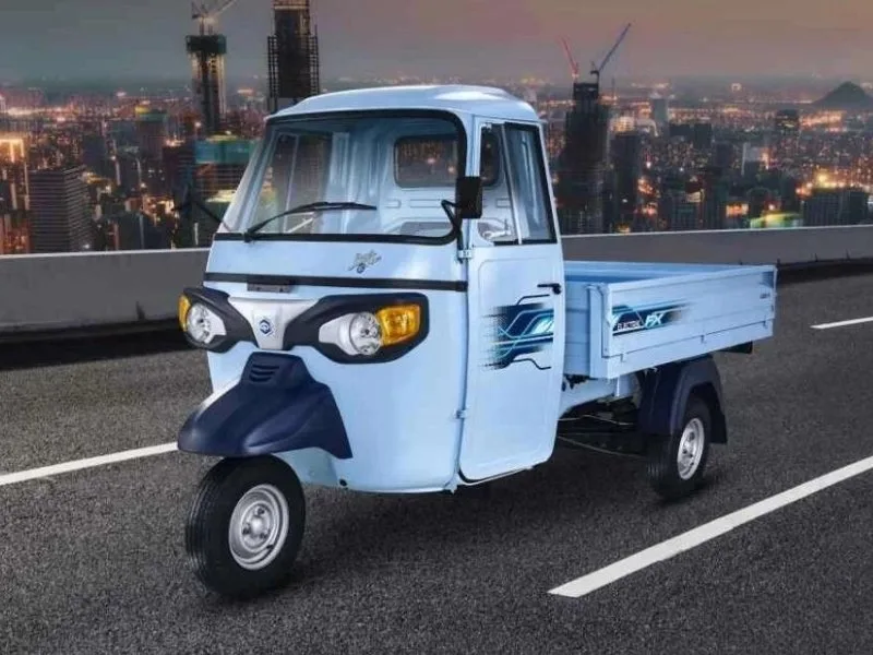 Bajaj Maxima XL Cargo E-TEC 12.0 cabin with digital cluster