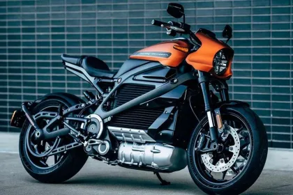 Harley-Davidson EDT600R with retro-modern electric motorcycle design