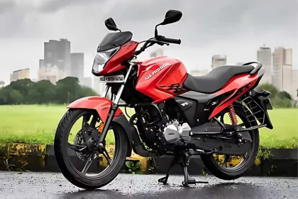 Hero Glamour 125 motorcycle in Black Metallic Silver color parked on city street