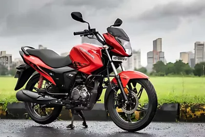 Hero Glamour 2025 in Sports Red, showcasing stylish 125cc commuter bike design for Telugu riders