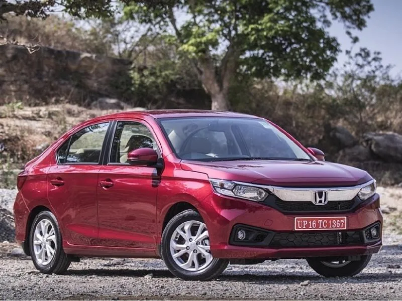 Honda Amaze 2nd Gen interior with spacious cabin