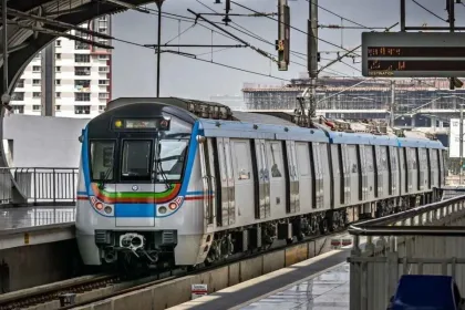 Hyderabad Metro train at a station offering 10% fare discount in 2025
