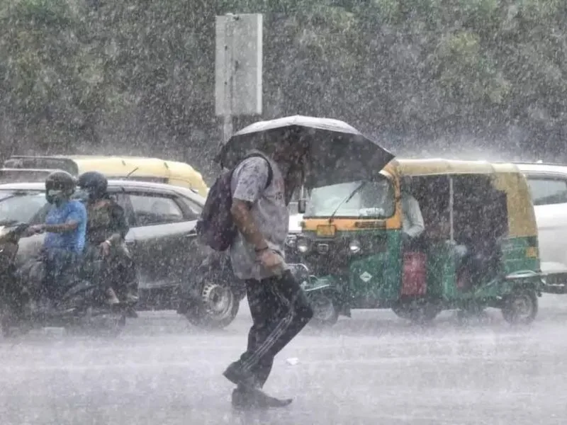 Telangana faces heavy rainfall and lightning alerts in 2025