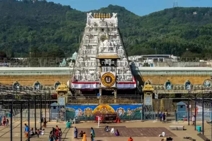 Devotees in long queues for Sri Venkateswara darshan at Tirumala temple in 2025