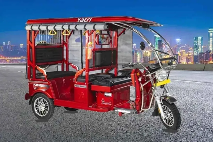 YC Electric Yatri Super 2025 in green parked in city with compact design, ideal for eco-friendly urban transport