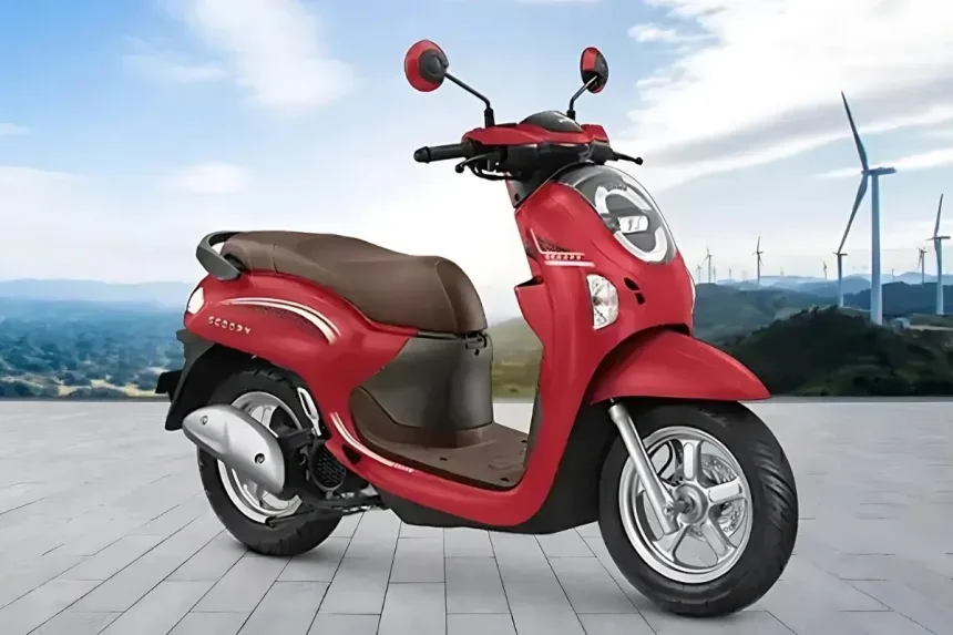 2025 Honda Scoopy with retro-modern design and LED headlamp on Andhra Pradesh street