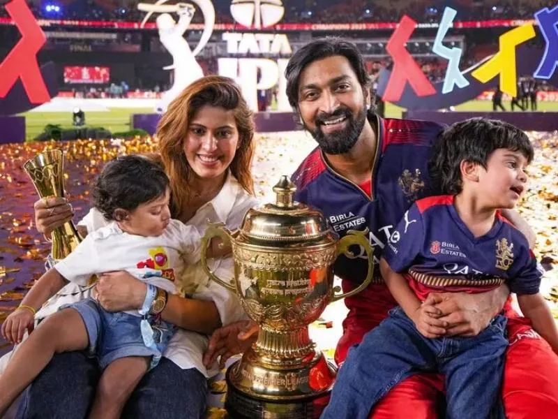 Krunal Pandya sharing his happy moment with his family members after winning the trophy for RCB in IPL 2025