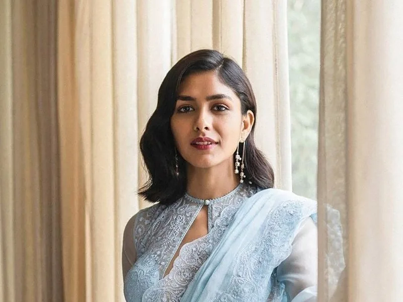 Social media screenshot of Mrunal Thakur’s marriage announcement trending in 2025