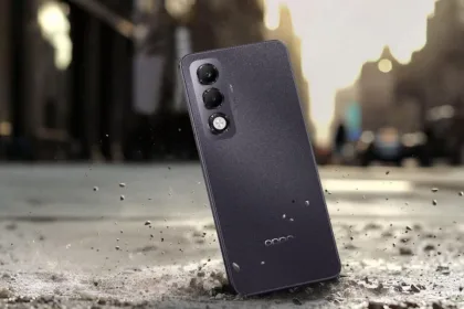 Oppo K13x 5G in Midnight Violet color displayed for India launch in 2025 Image Name: oppo-k13x-viral-2025.jpg