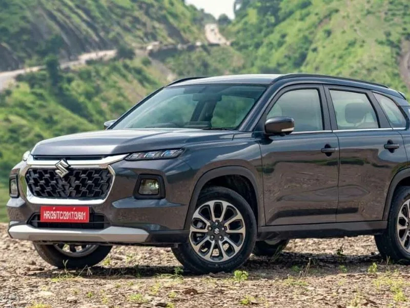 Interior of Maruti Suzuki Escudo 2025, featuring a 9-inch touchscreen and panoramic sunroof, set to rival Creta and Seltos.