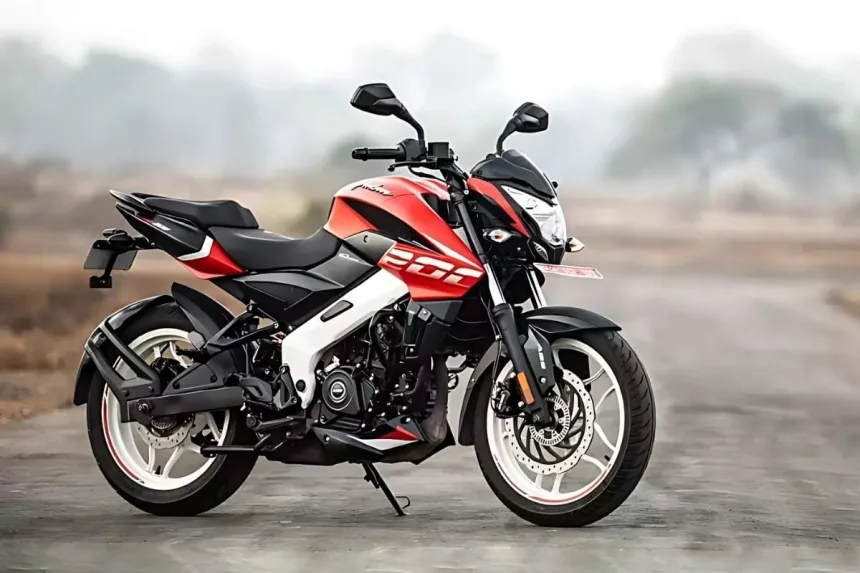 Hero Splendor Plus 2025 in Black Accent, showcasing top mileage bike design for Indian budget commuters