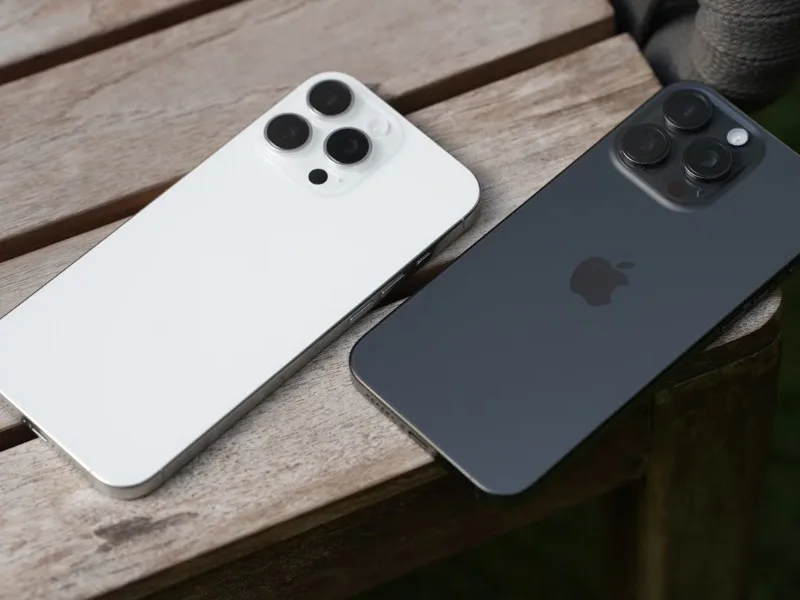 Promotional banner for iPhone 16 Pro Rs 10,000 price cut deal on Amazon India, showcasing bank and exchange offers, June 2025.