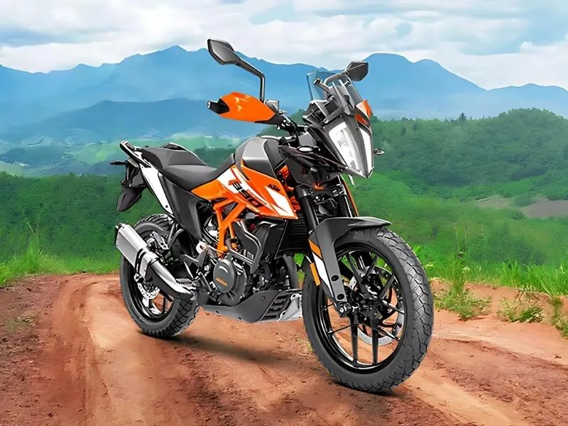 KTM 390 Adventure 2025 TFT display with advanced riding modes