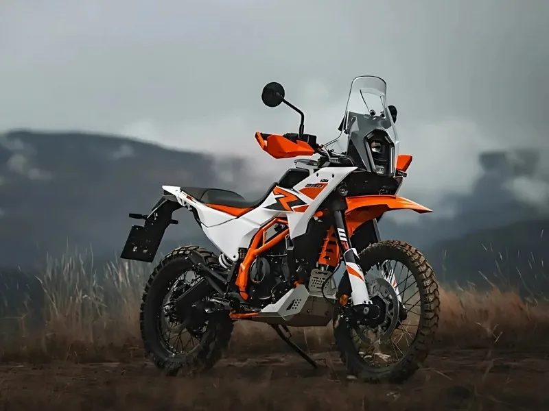 2025 KTM 390 Adventure Plus 5-inch TFT display with ride modes and cruise control
