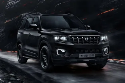 Mahindra Scorpio N Z4 AT in Napoli Black, launched in 2025 at Rs 17.39 lakh with a 7-seater layout and automatic transmission.