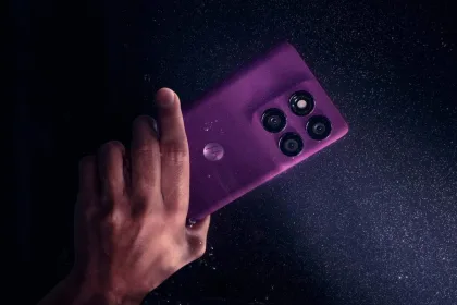 Motorola Edge 60 smartphone launched in India with 50MP camera and Dimensity 7400 in 2025