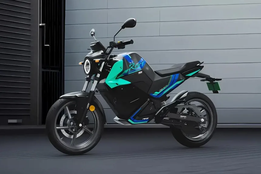 Oben Rorr EZ electric motorcycle 2025 in black color on Andhra Pradesh street