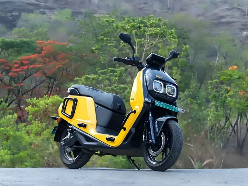 6-inch color display of River Indie electric scooter 2025, enhancing practical commuting experience