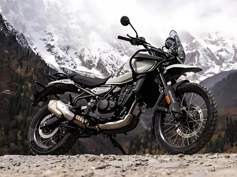 4.2-inch TFT display of Royal Enfield Himalayan 452 2025 with Bluetooth connectivity, enhancing adventure biking experience