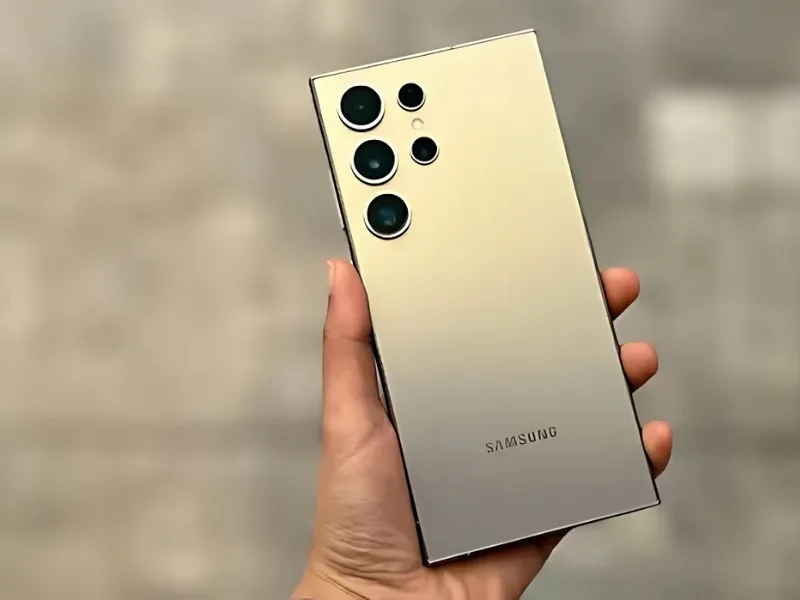 Samsung Galaxy S25 Ultra discount offer on Amazon India, 2025