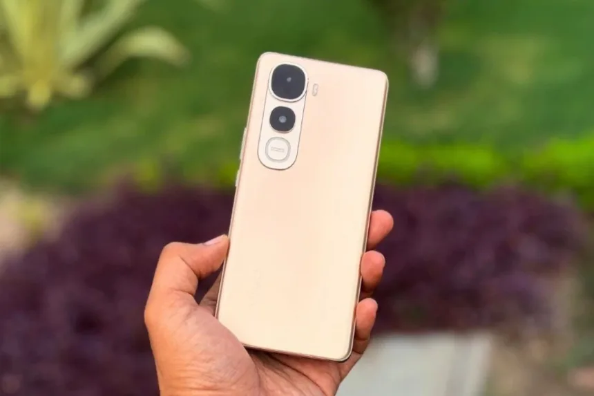 Vivo Y400 Pro 5G in Gold, launched in India 2025 at Rs 24,999 with 120Hz AMOLED, 50MP Sony IMX882 camera, and 5500mAh battery.