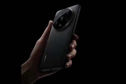 user with Xiaomi 15 Ultra in Silver Chrome, India 2025