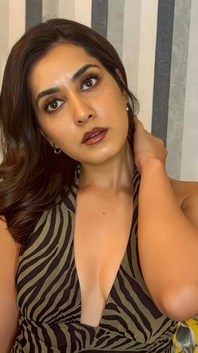 Raashii-Khanna-10